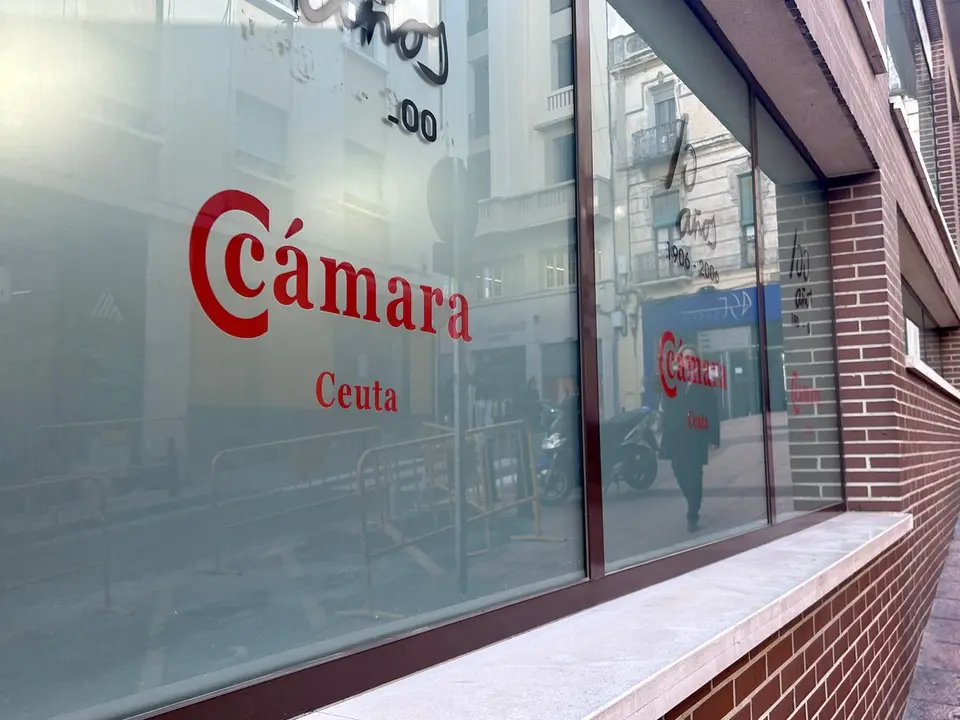 C&aacute;mara de Comercio / M.Zapico
