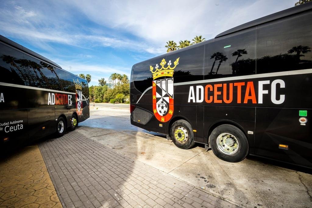 ALSA se une a la AD Ceuta FC en un acuerdo de transporte