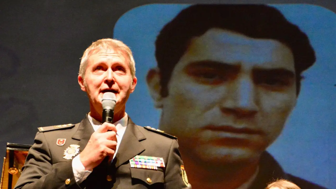 Gala del bicentenario de la Polic&iacute;a Nacional