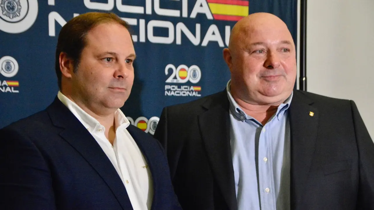 Gala del bicentenario de la Polic&iacute;a Nacional
