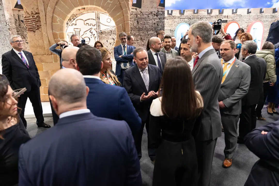 Los Reyes, a su paso por el stand de Ceuta en FITUR