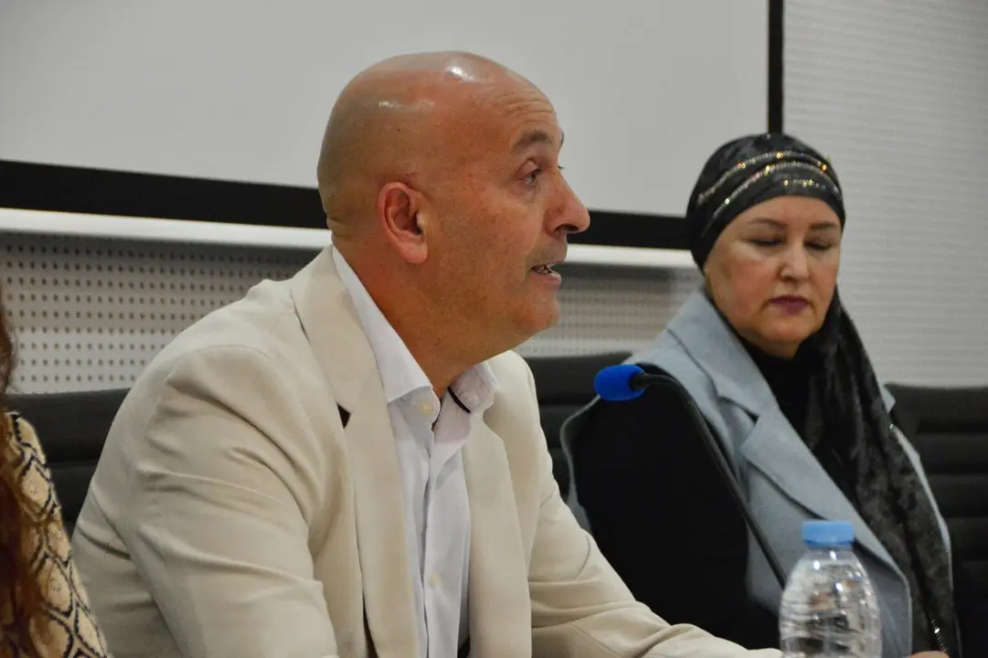 Presentaci&oacute;n de la hermandad &laquo;El &Aacute;ngulo&raquo;