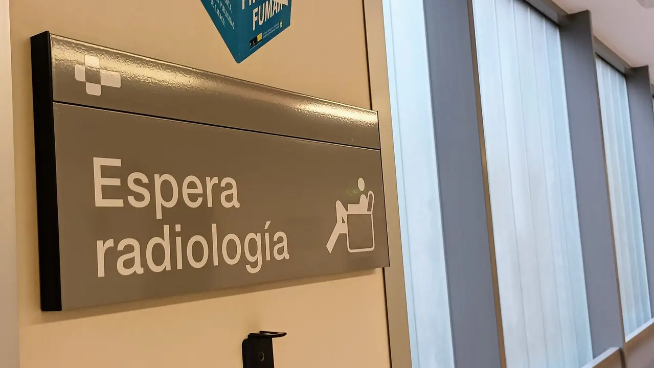 Espera Radiolog&iacute;a HUCE