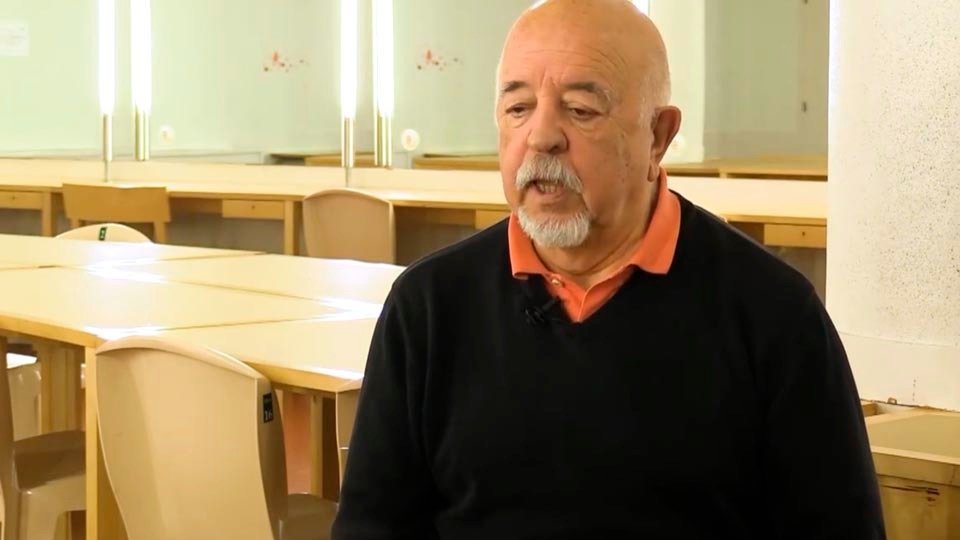 Manuel Merlo durante la entrevista (TELEVALDEPEÑAS)