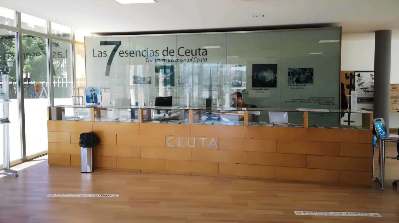 Oficina de Turismo, en el Baluarte de los Mallorquines (Archivo)