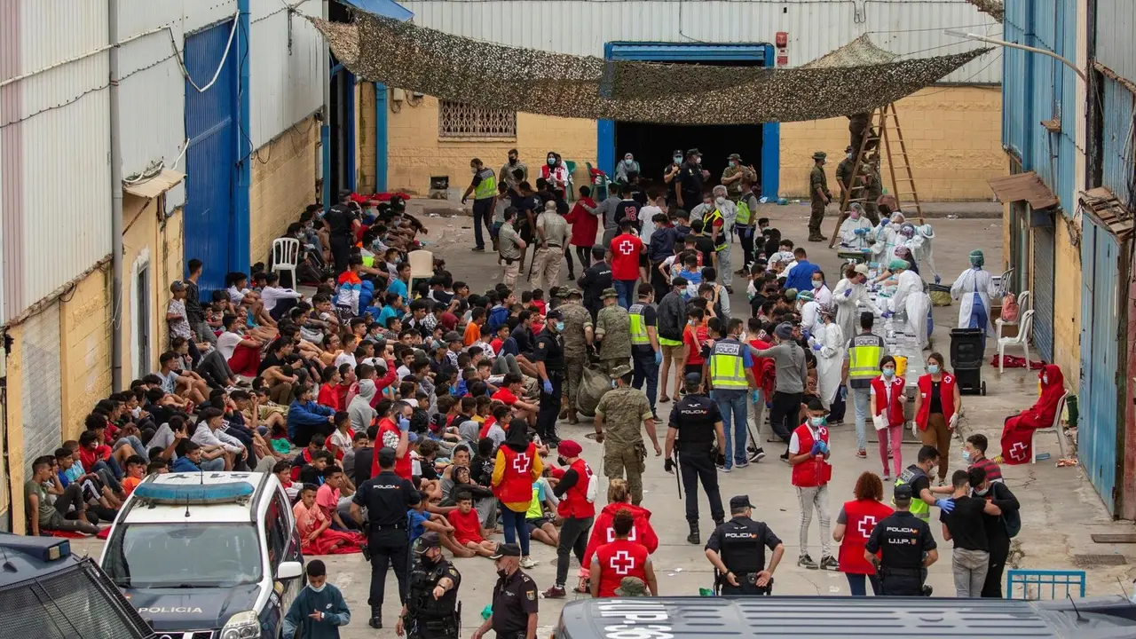 decenas-de-menores-recien-llegados-a-ceuta-desde-marruecos