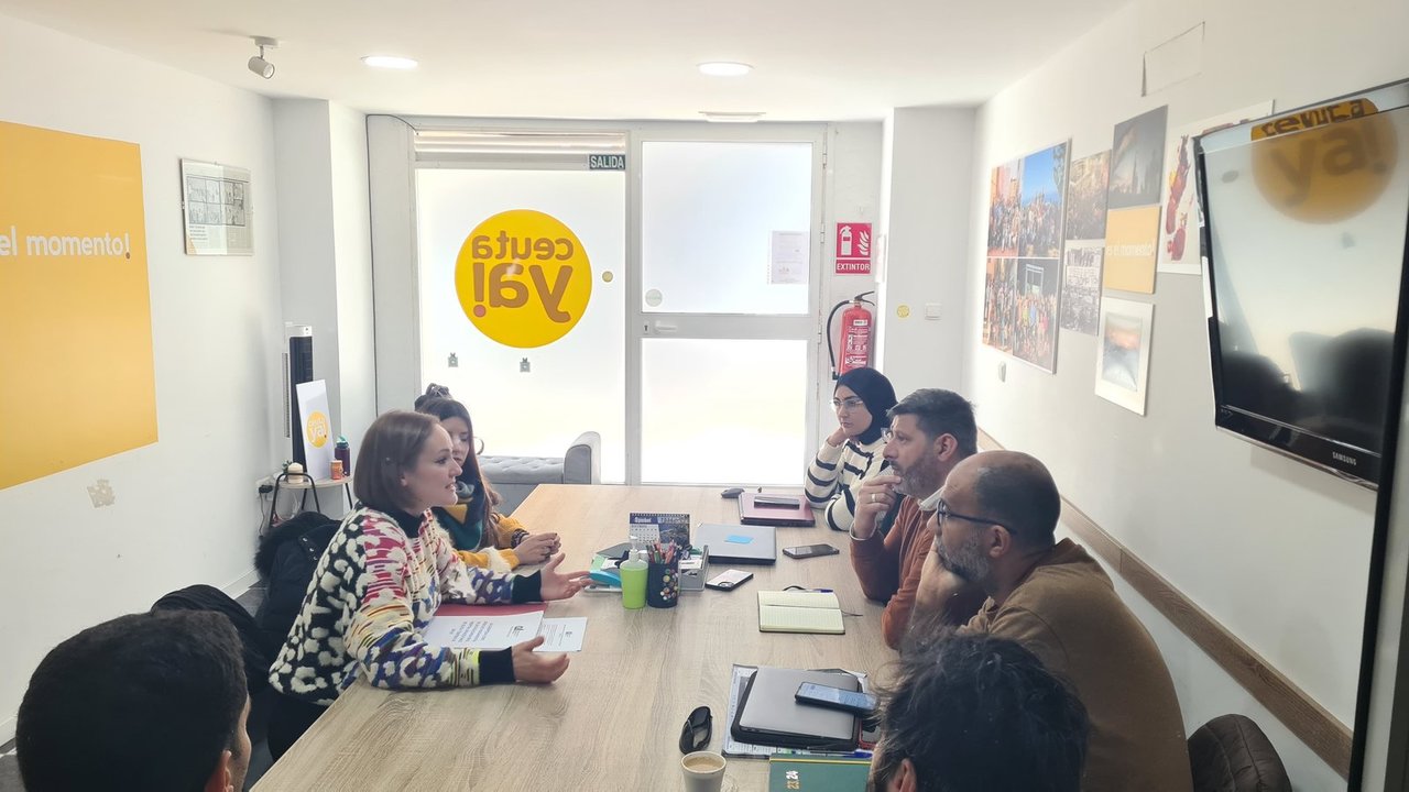 Reunión de Ceuta Ya! y la delegación de Ceuta del Colegio Oficial de Logopedas de Andalucía (Cedida)