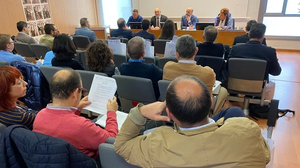  Sesi&oacute;n de trabajo de la Conferencia regional de decanos y decanas de Econom&iacute;a y Empresa este viernes en el Campus. 