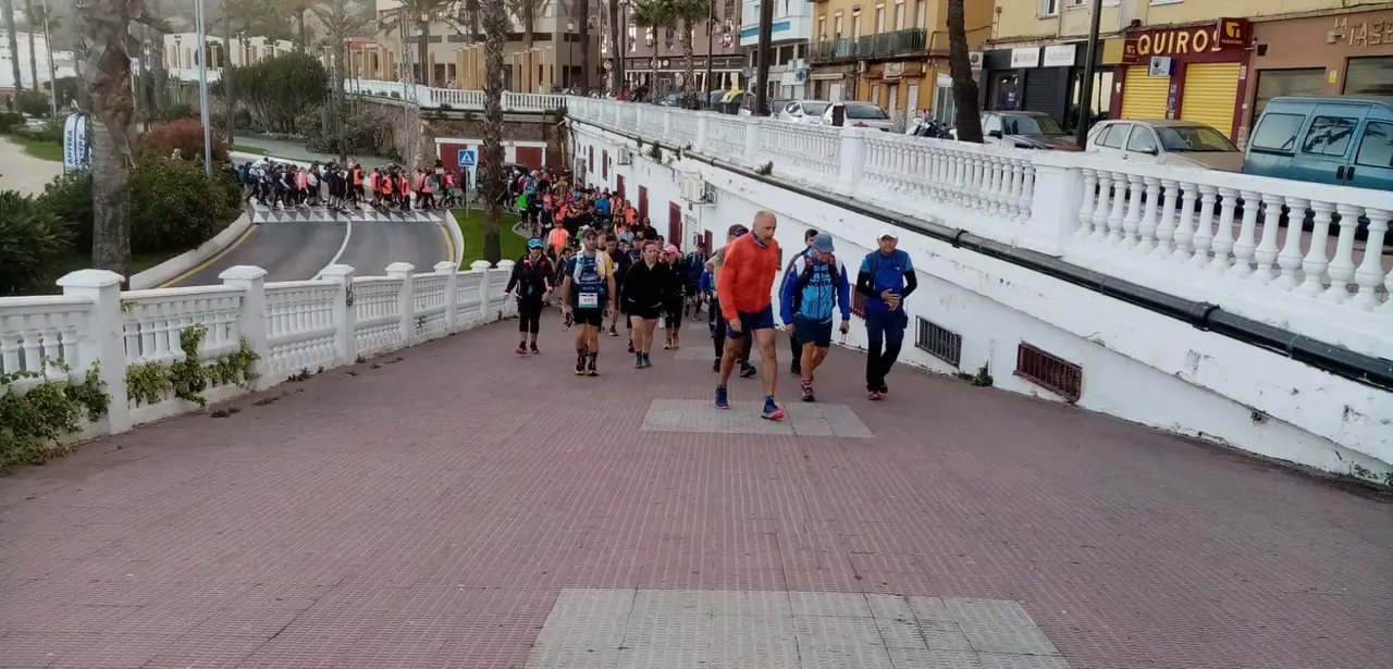 Vuelta a Ceuta andando