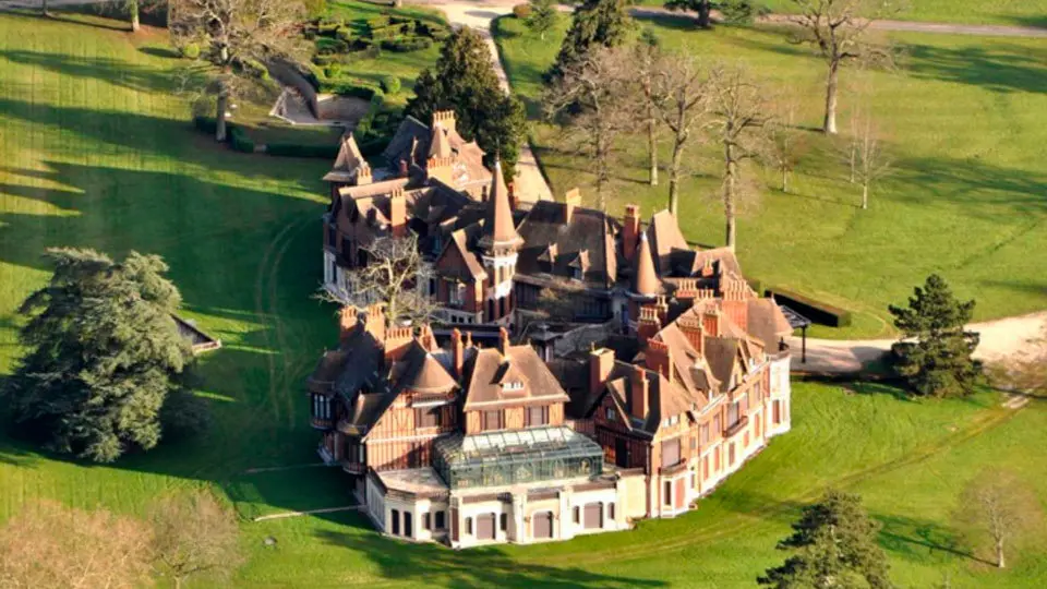 El Chateau d&rsquo;Armainvilliers