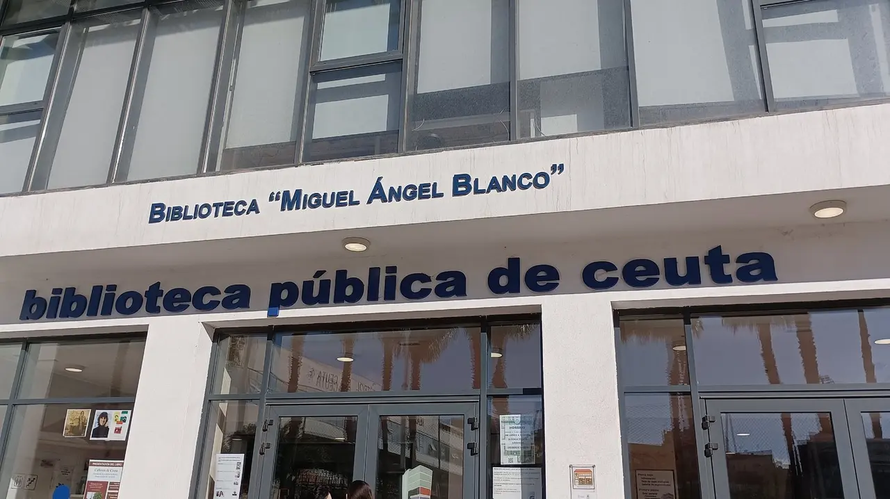 Biblioteca del Morro 'Miguel &Aacute;ngel Blanco'