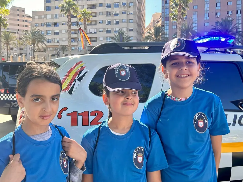 Jornada de puertas abiertas de la Polic&iacute;a Local en honor a San Urbano.