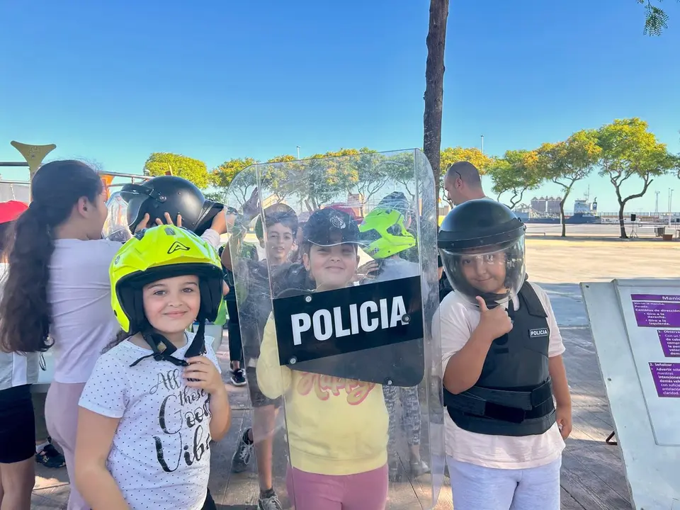 Jornada de puertas abiertas de la Polic&iacute;a Local en honor a San Urbano.