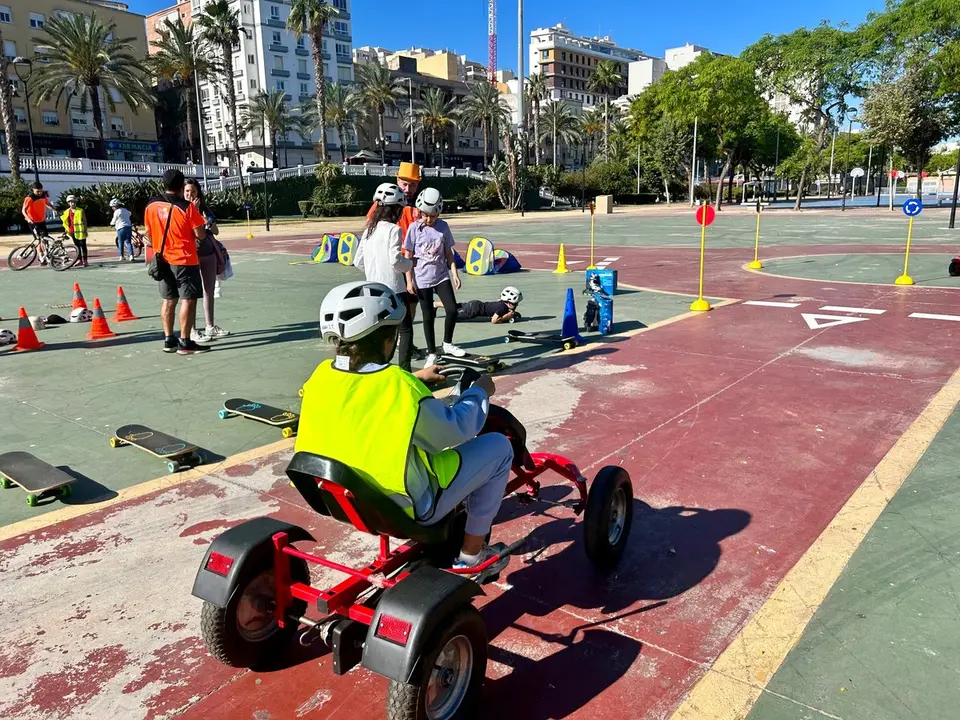 Jornada de puertas abiertas de la Polic&iacute;a Local en honor a San Urbano.