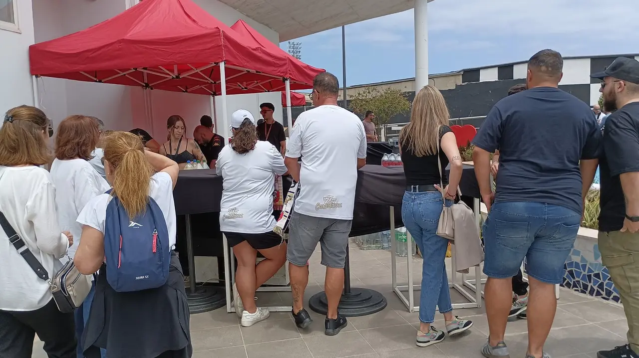 Fan zone AD Ceuta Nastic