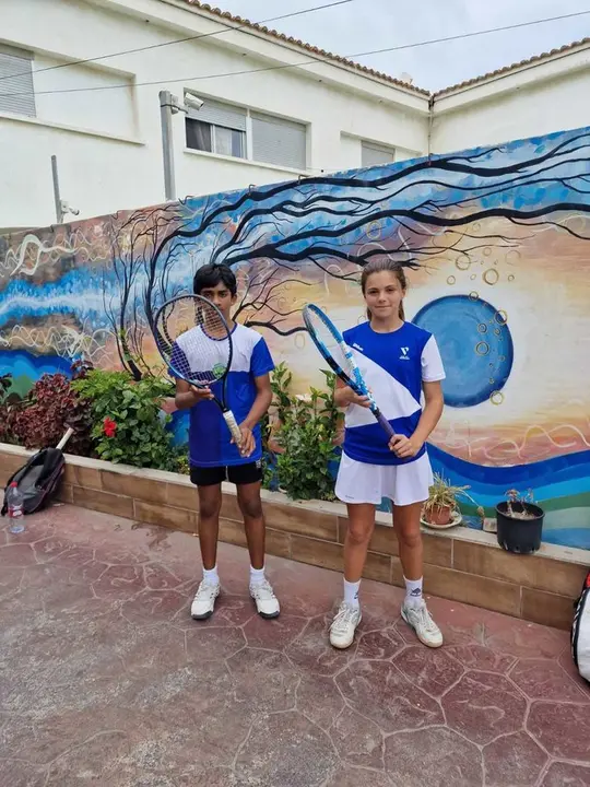 IX Liga de Tenis Kids College &laquo;Raju Shivdasani&raquo;