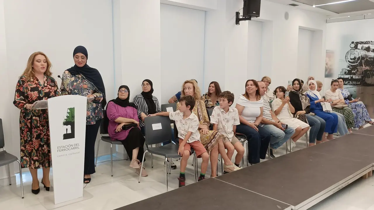 Desfile de grado de Confecci&oacute;n y Moda del IES Clara Campoamor (S.I.)