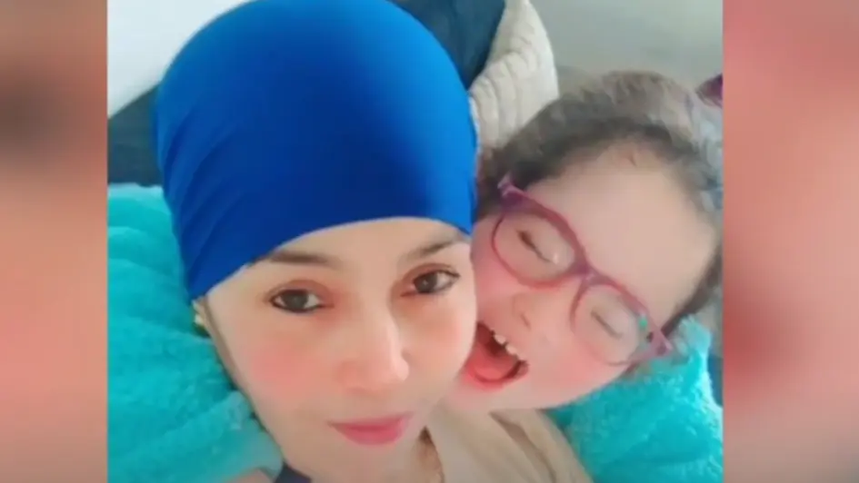 Mina y Houda (Nieuwsblad)