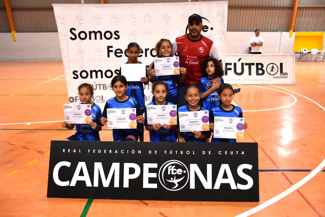 ceremonia de&nbsp;clausura de la Liga Escolar Femenina