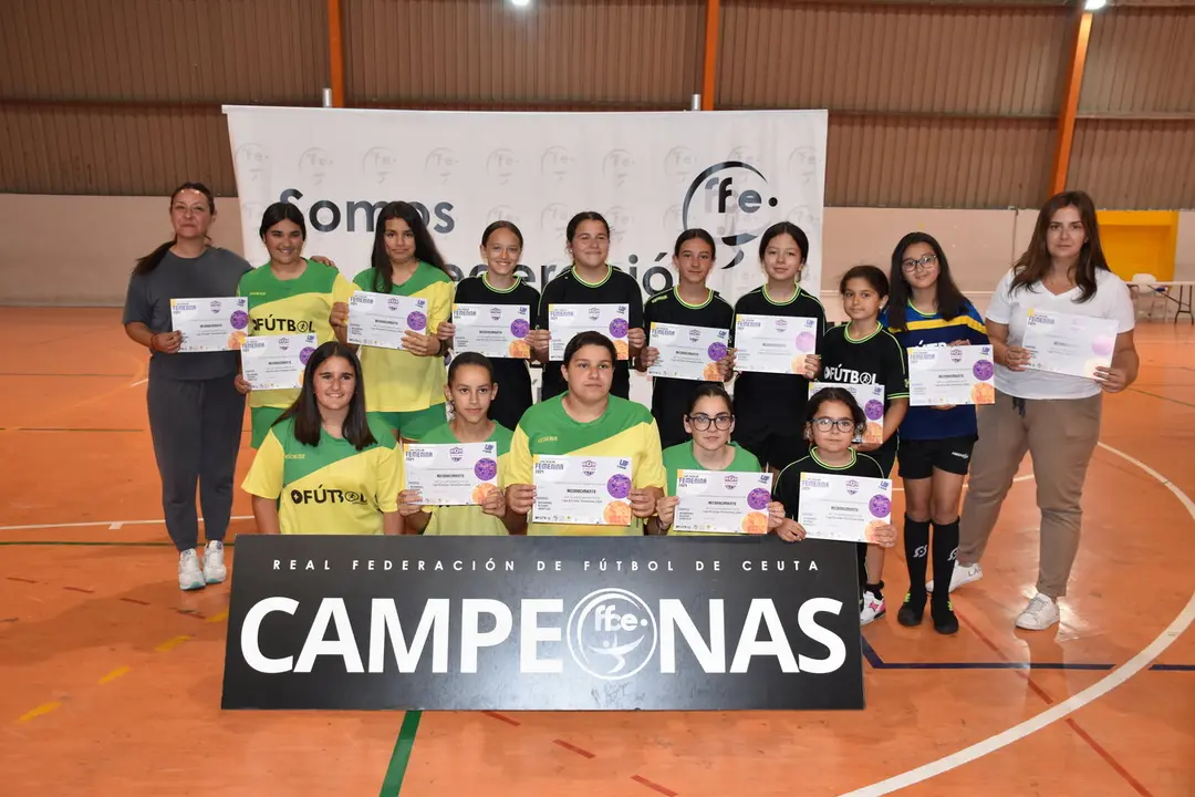 ceremonia de&nbsp;clausura de la Liga Escolar Femenina