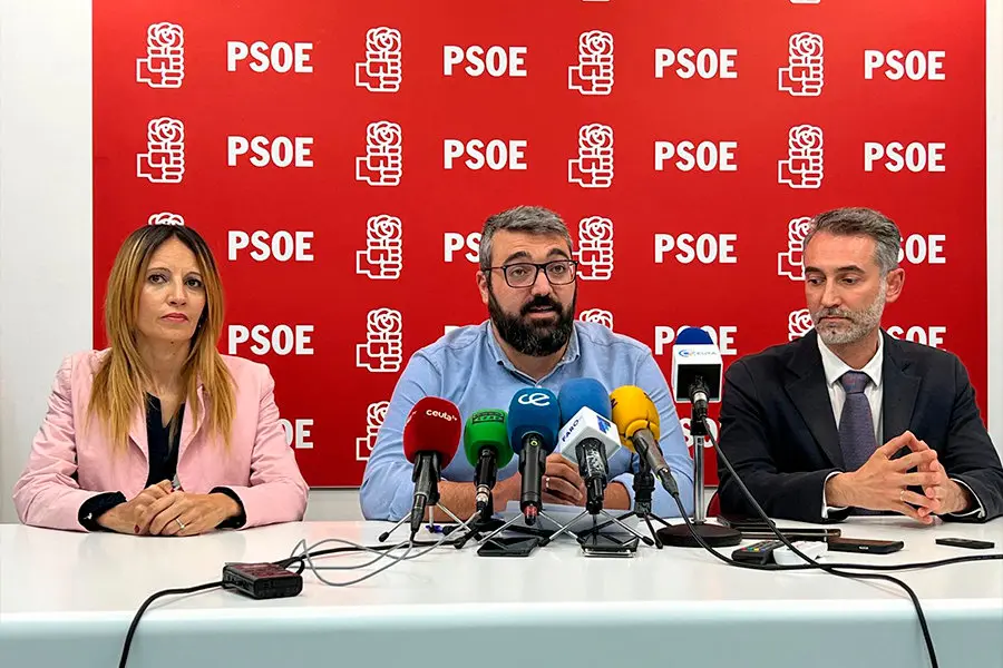  Presentaci&oacute;n de la gestora del PSOE / Archivo 