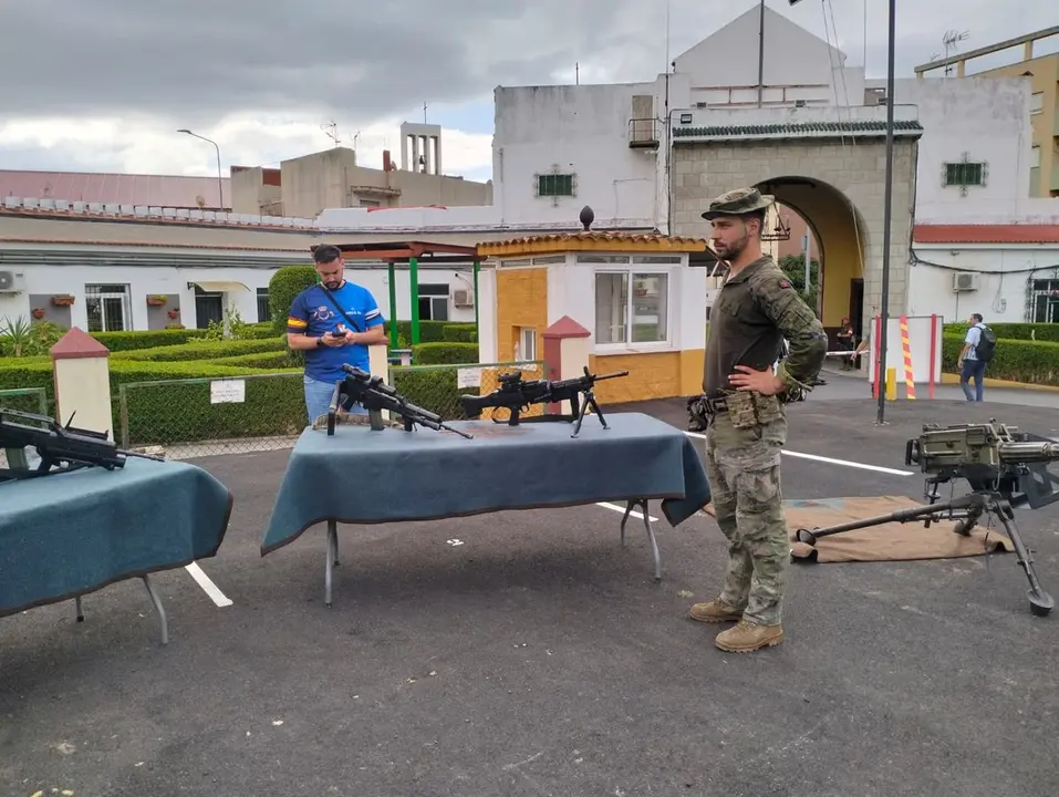 Jornada de puertas abiertas por el CXIII Aniversario de la Creaci&oacute;n de las Fuerzas Regulares