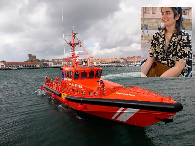 Una fotograf&iacute;a de &Uacute;rsula Cortes sobre la imagen de la &laquo;Salvamar Arcturus&raquo;