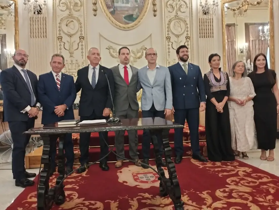 Toma de posesi&oacute;n de la junta de gobierno del Colegio de Farmac&eacute;uticos