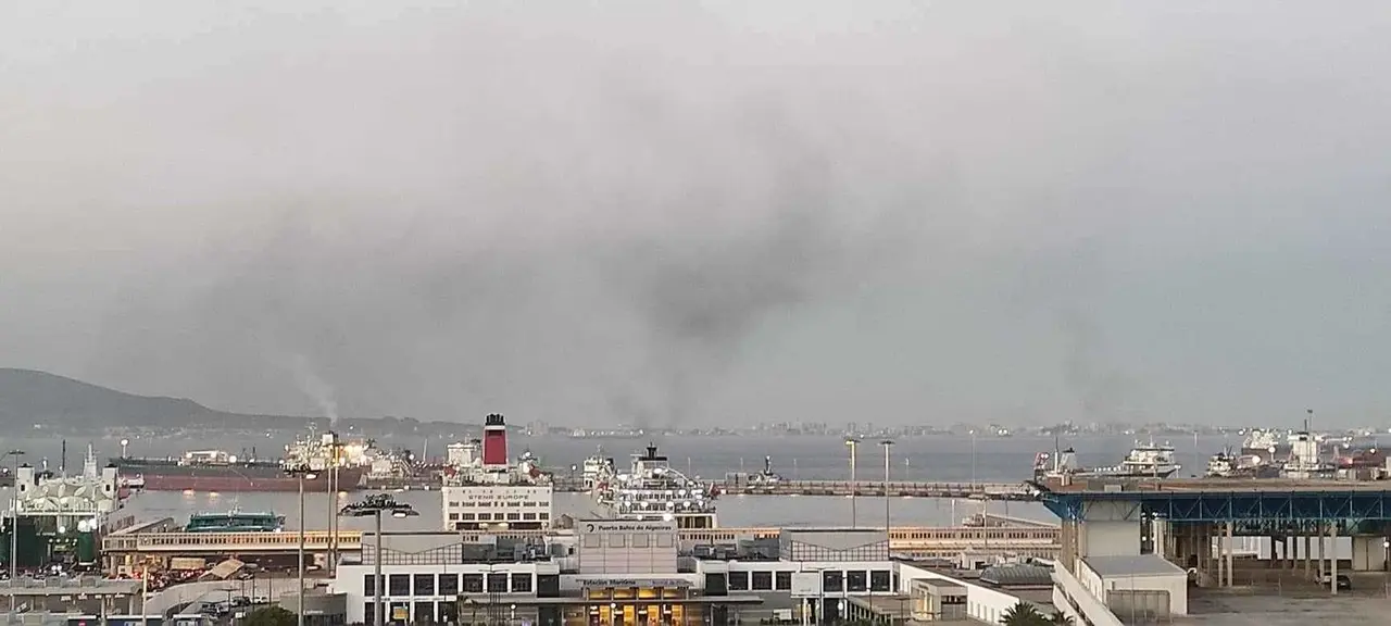 puerto de algeciras contaminaci&oacute;n VERDEMAR