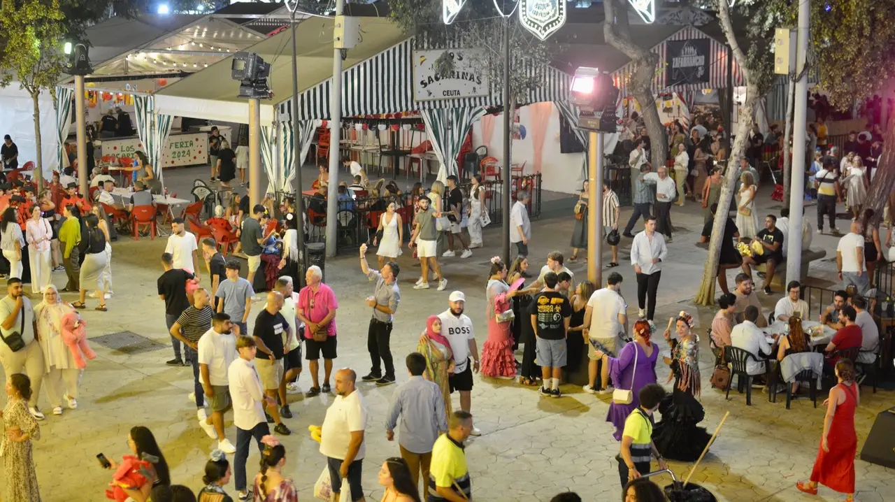 Feria / Alejandro Castillo