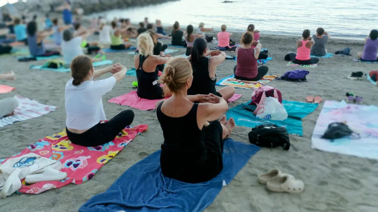 Yoga para recargar con la energ&iacute;a de la super luna azul