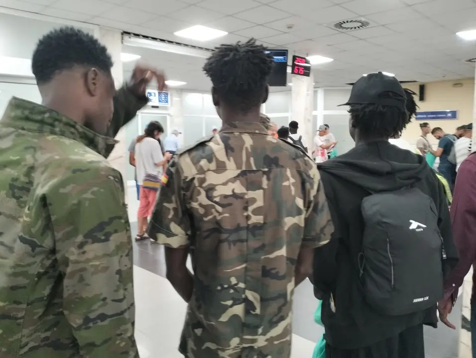Salida de migrantes del CETI