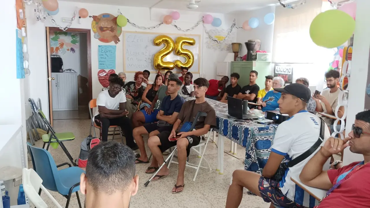 25&ordm; aniversario de El&iacute;n en Ceuta (S.I.)