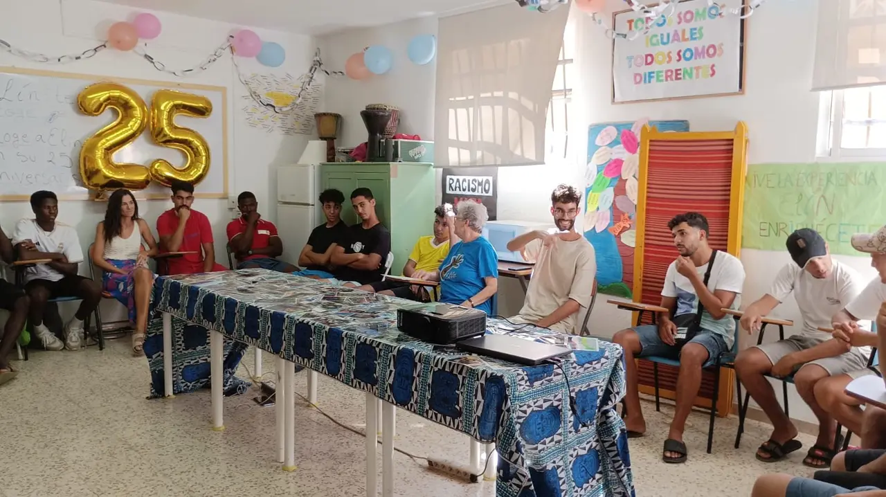25&ordm; aniversario de El&iacute;n en Ceuta (S.I.)