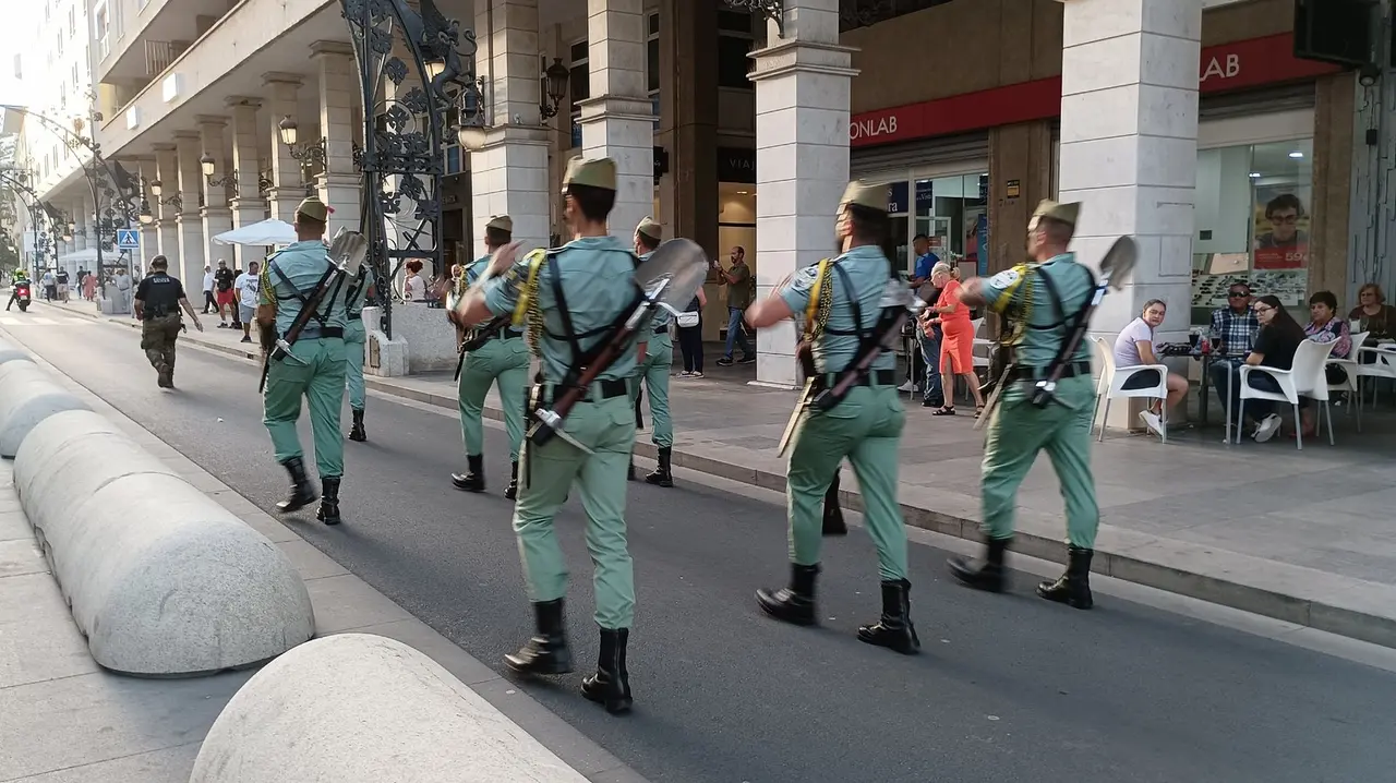 Exhibici&oacute;n de la Banda de Guerra y la Escuadra de Gastadores (S.I.)