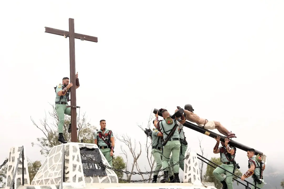 Cristo de la Buena Muerte Aniversario de La Legi&oacute;n Parada Militar Garc&iacute;a Aldave