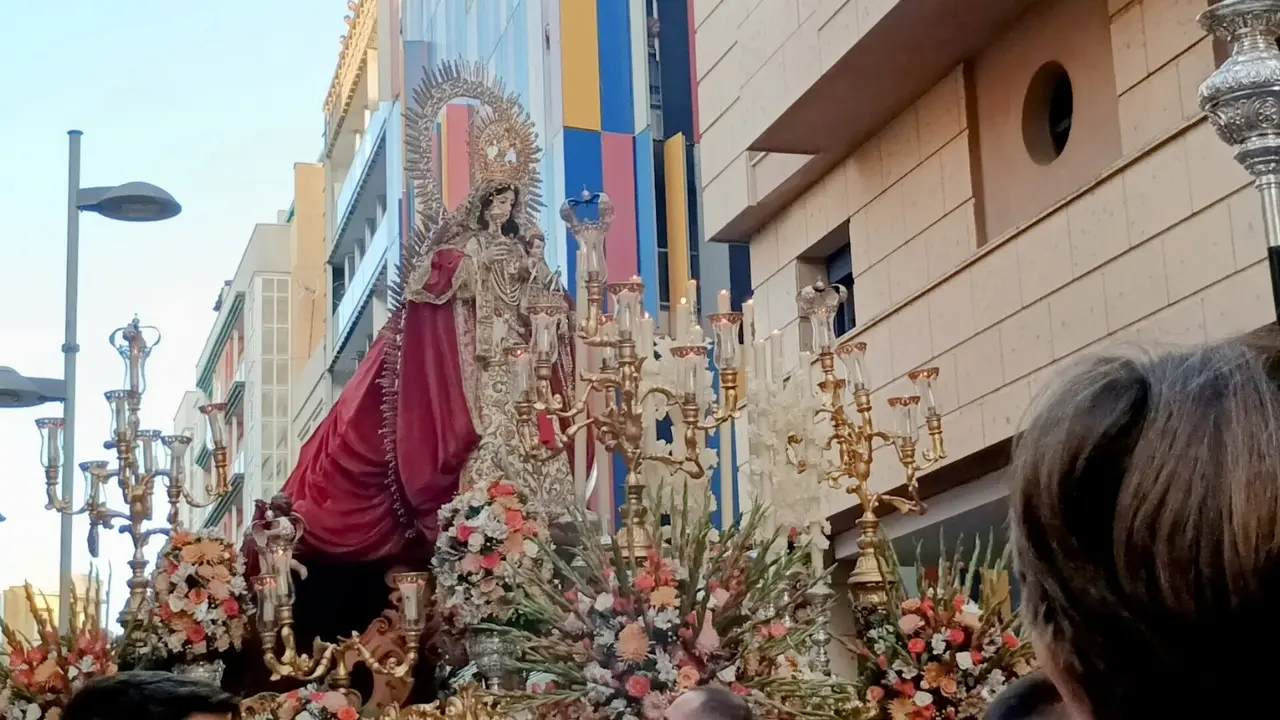 salida procesional de la Virgen de los Remedios