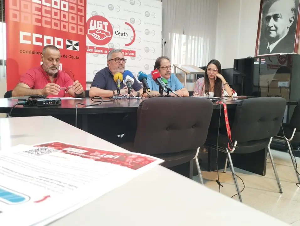 Comparecencia de los l&iacute;deres sindicales ante la prensa (C.A.)