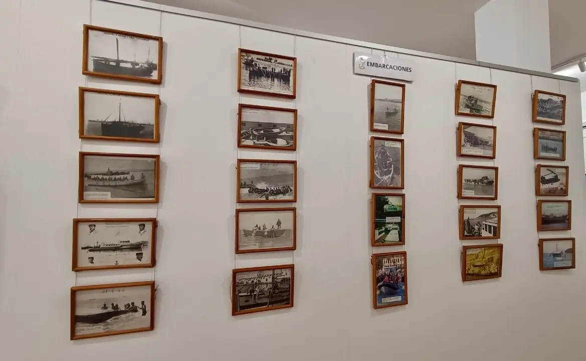 Exposici&oacute;n XCVIII Aniversario de la Concesi&oacute;n de la Medalla Naval / S.I