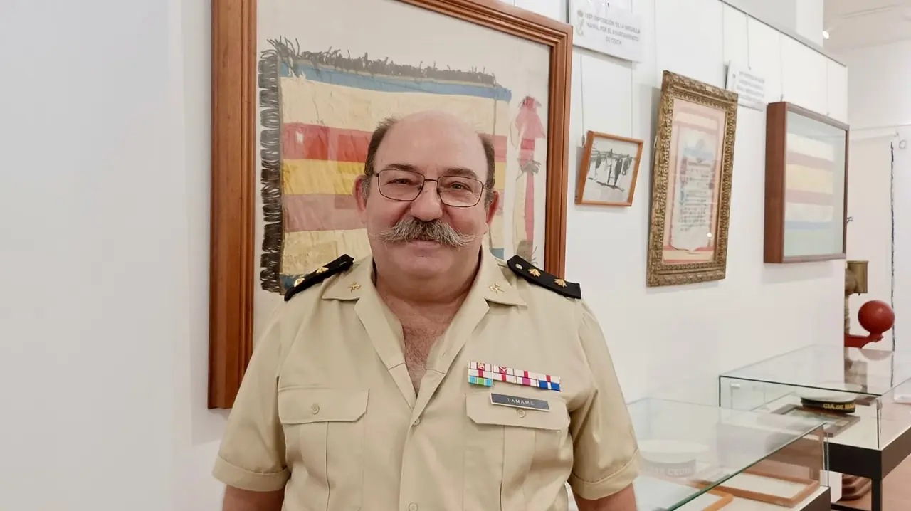 Exposici&oacute;n XCVIII Aniversario de la Concesi&oacute;n de la Medalla Naval / S.I