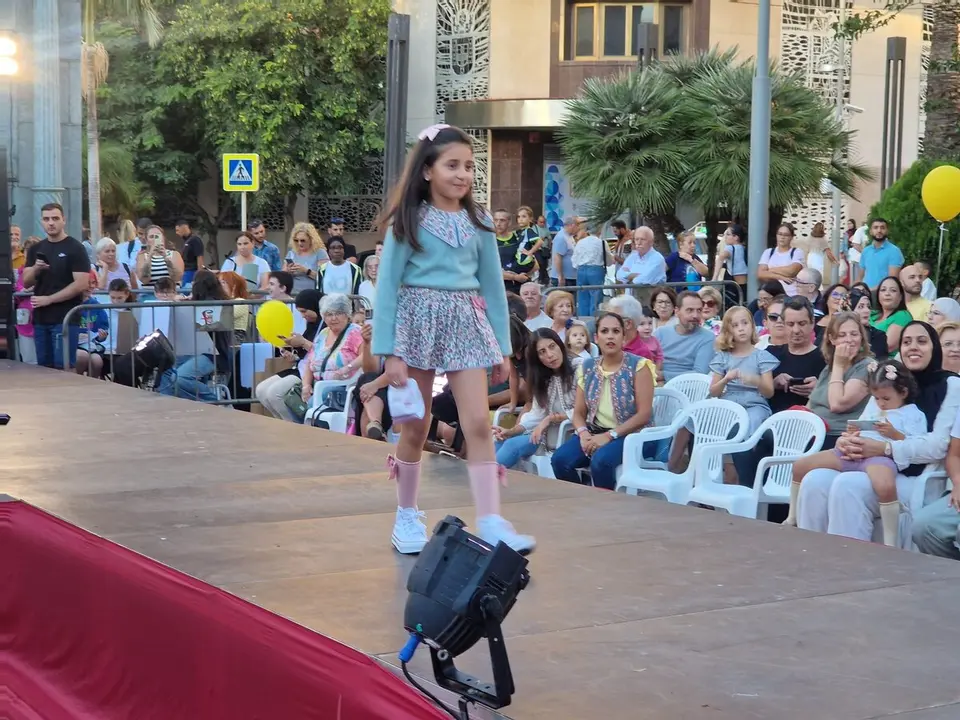 Semana del Comercio. Desfile