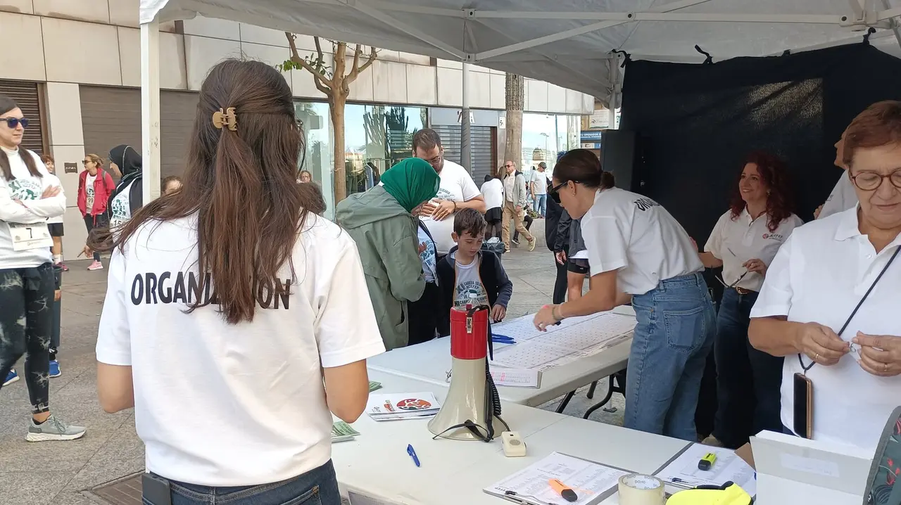Carrera solidaria 4.300 pasos por la salud mental