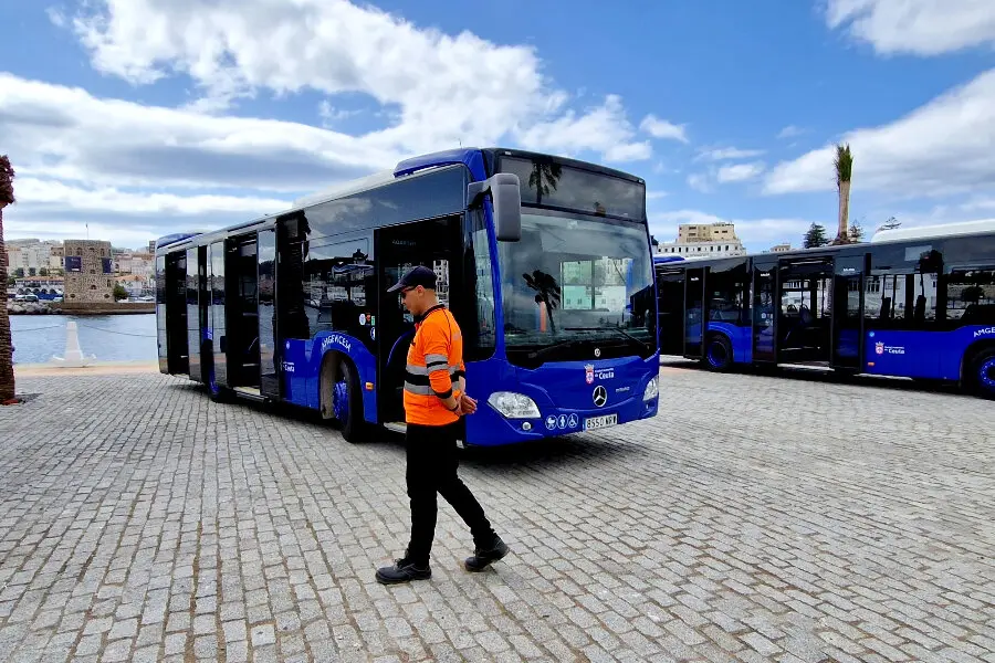  Uno de los autobuses de Amgevicesa./archivo 