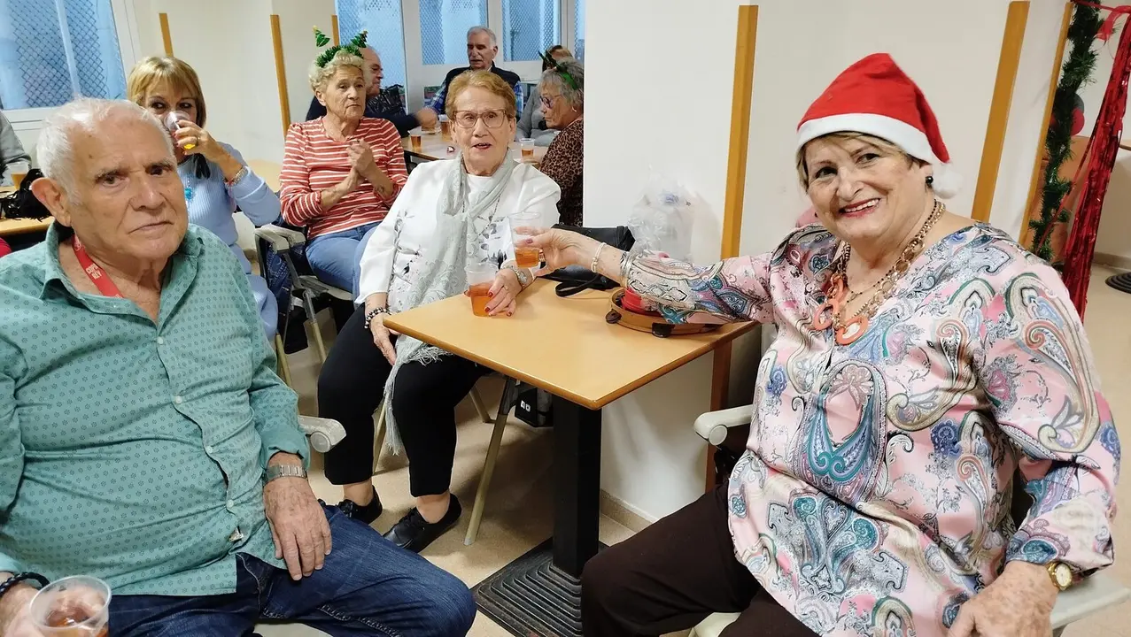 La Navidad comienza con ritmo en el Centro del Mayor