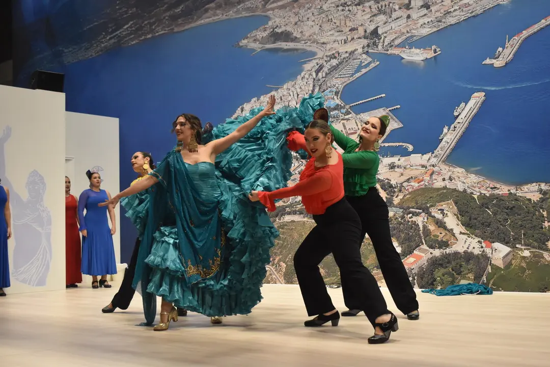 Ballet escuela de Danza Mar&iacute;a Jos&eacute; Lesmes en FITUR