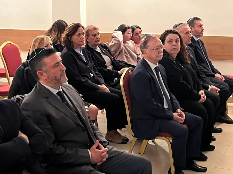 homenaje a las v&iacute;ctimas del Holocausto
