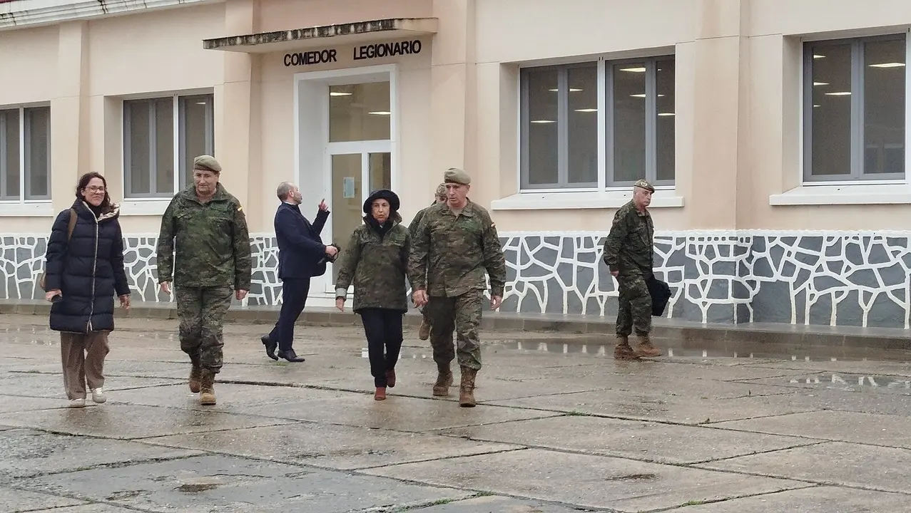 Visita ministra Robles despedida comandante general Llago