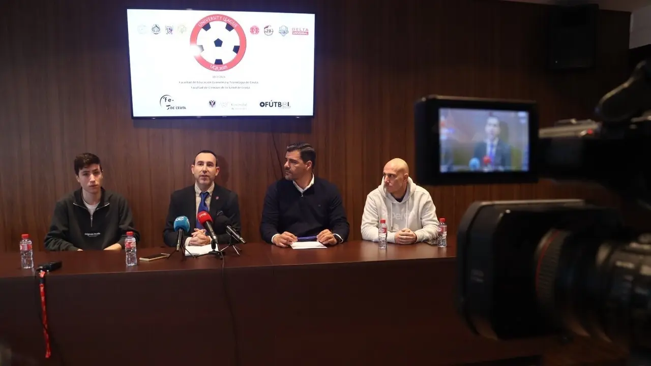 III Liga Universitaria de F&uacute;tbol  / Cedidas