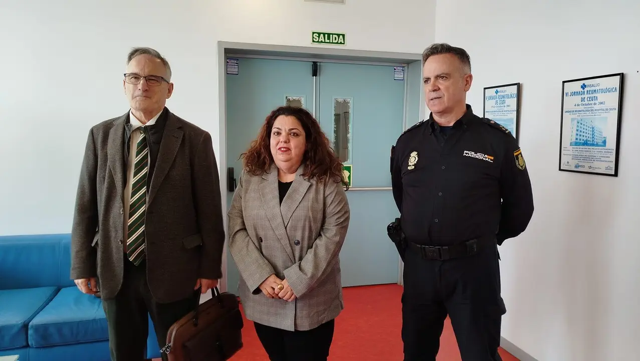 La Polic&iacute;a Nacional inaugura las jornadas formativas en el HUCE