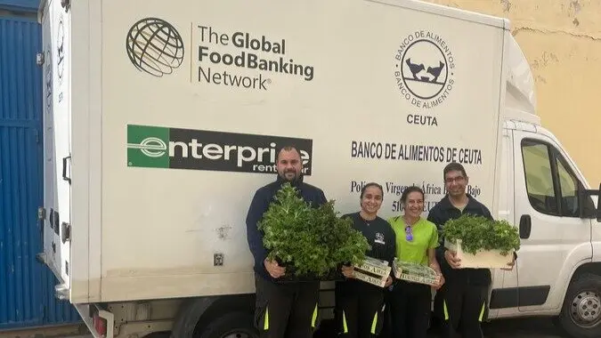 Programa T&aacute;ndem dona al Banco de Alimentos / Cedida